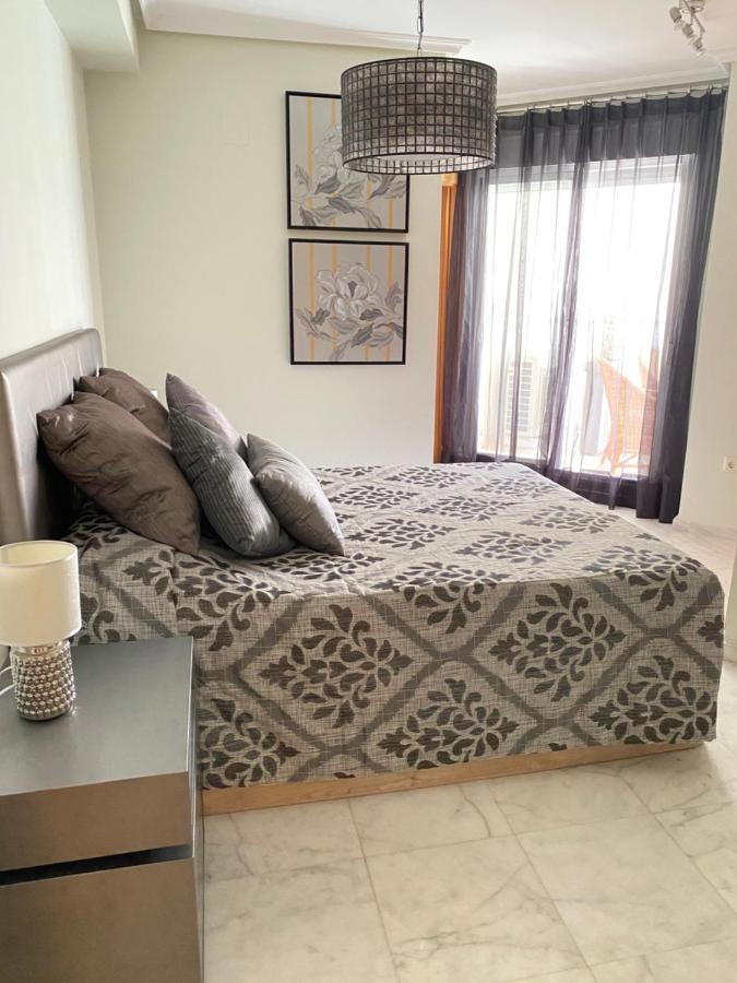 Elegant 2-Bedroom Apartment In Benidorm With Private Pool And Scenic Garden Views Cala de Finestrat Εξωτερικό φωτογραφία